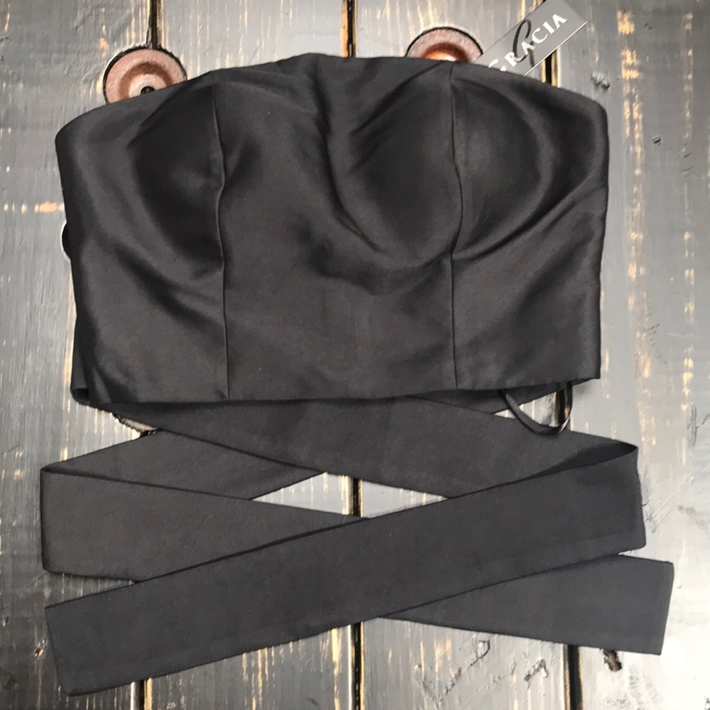 Gracia Crop Top with Wraparound Bow tie